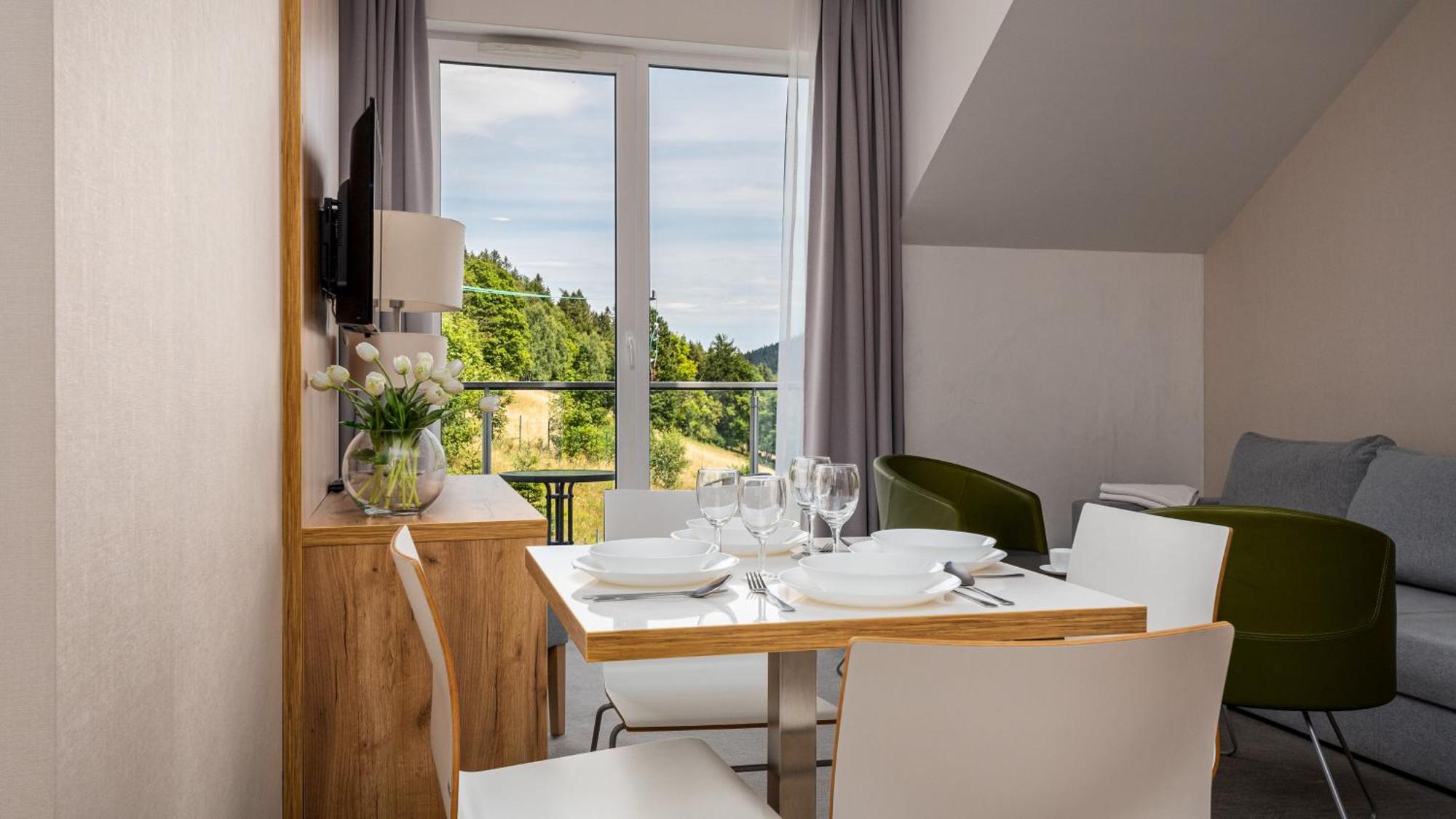 Panorama - Czarna Gora Resort By Sun & Snow Stronie Slaskie Exterior photo